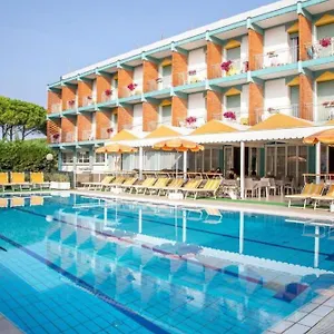 palm-beach.hotelslidodijesolo.com/