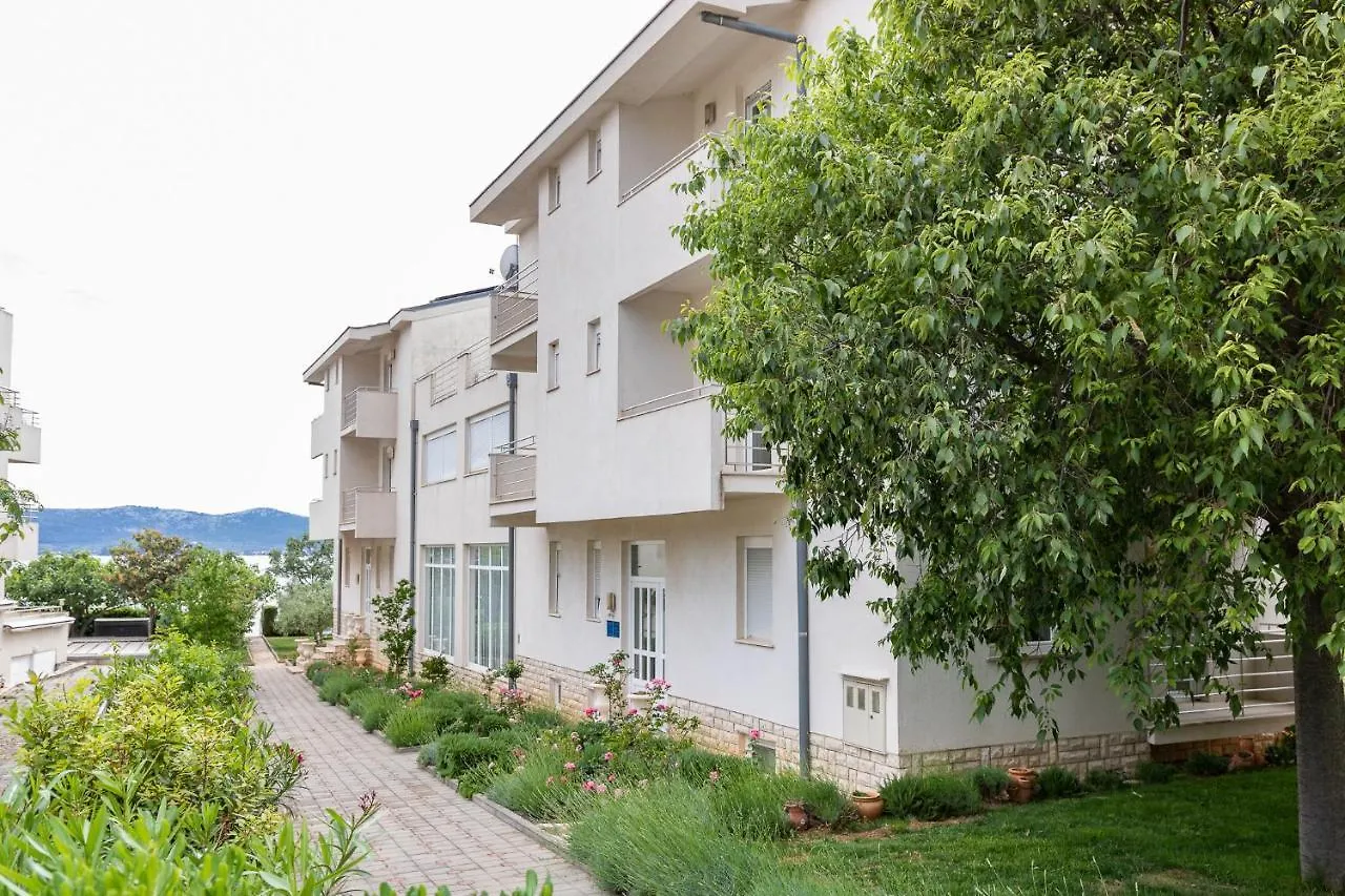 Apartments Esperanca Sveti Petar